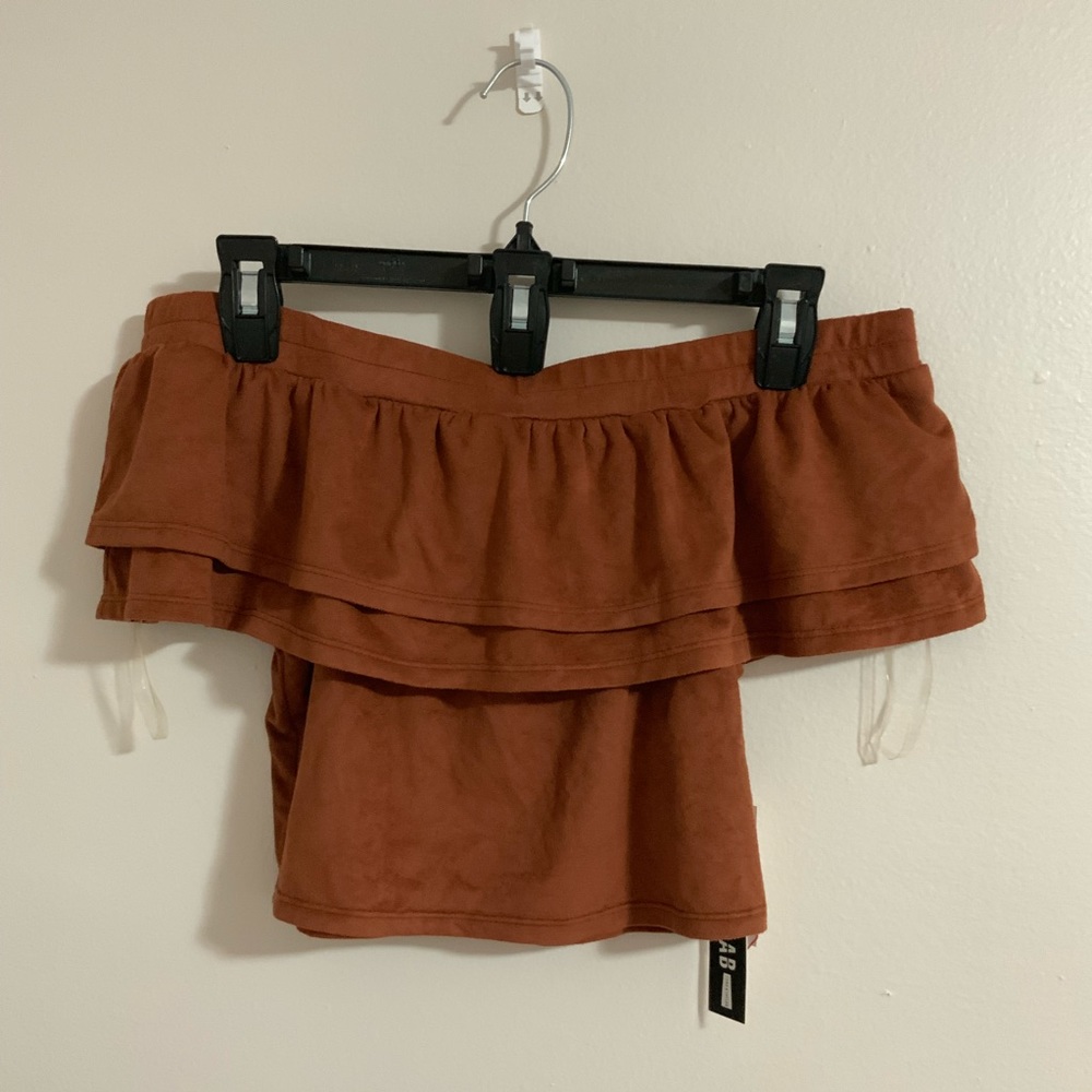 DESIGN LAB Faux Suede off the shoulder crop top
